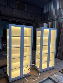 Tủ trưng bày cánh kính gỗ công nghiệp MDF lõi xanh chống ẩm 