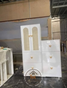 Mẫu tủ em bé em đặt theo yêu cầu ạ 