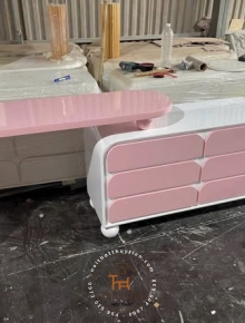 Tủ kệ bàn decor màu hồng xinh yêu