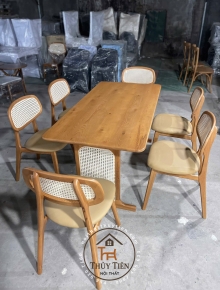 Bộ bàn ăn gỗ cao su tựa mây
