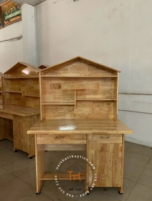 Bàn học sinh gỗ cao su hình mái nhà nhiều kích thước