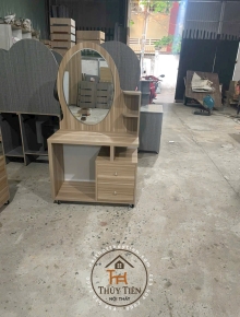 Bàn trang điểm mdf nhiều mẫu 