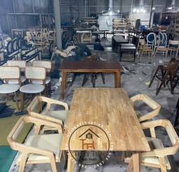 BÀN OBMA VÀ GHẾ KATAKANA