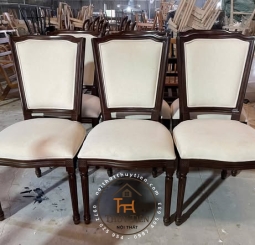 GHẾ LOUIS TỰA VUÔNG💕💕