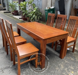 Bộ bàn ăn gỗ căm xe