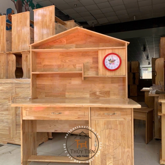 Bàn học sinh gỗ cao su hình mái nhà nhiều kích thước