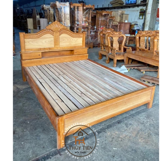 GIƯỜNG NGỦ GỖ CĂM XE GÕ MẪU NỮ HOÀNG 1M6,1M8 X 2M