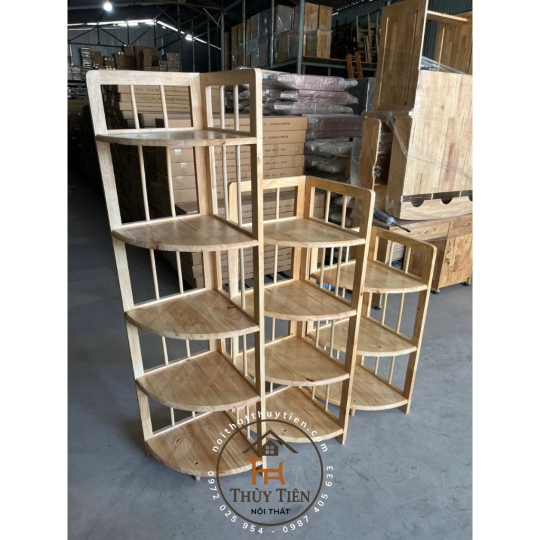 Kệ gỗ cao su góc tường 