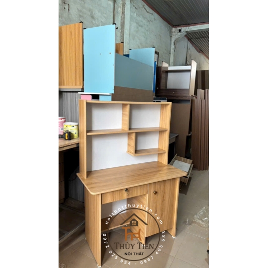 Bàn học sinh Min giá rẻ