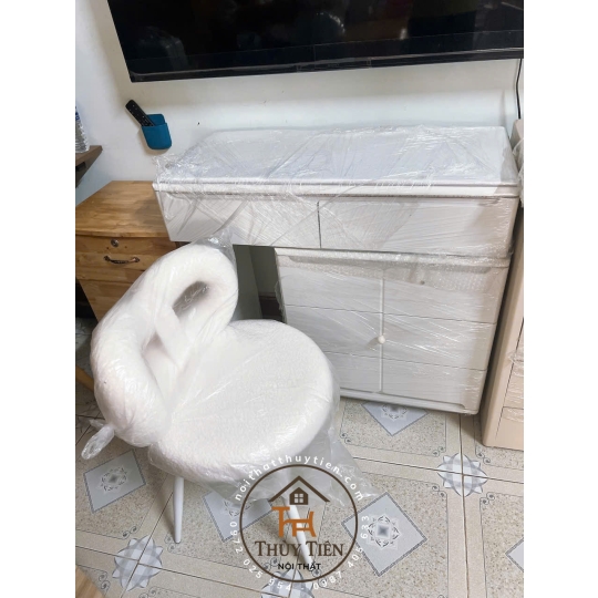 Ghế trang điểm makeup mẫu mới, Ghế  decor ghế nail cao cấp hàng nhập khẩu