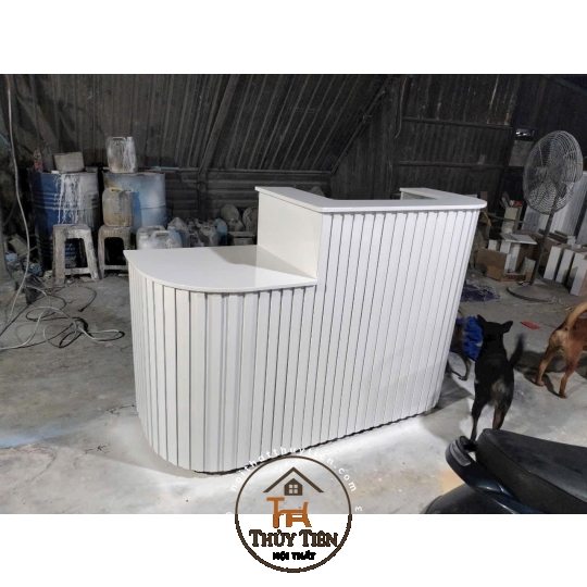 Quầy lễ tân mẫu