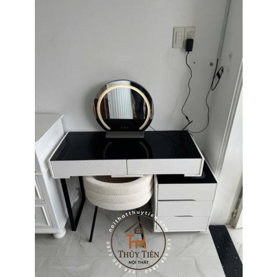 Bàn trang điểm thông minh hàng nhập nhiều mẫu