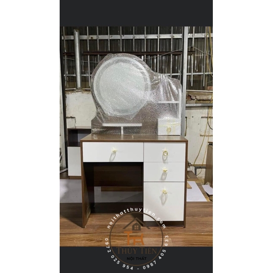 ​ Bàn trang điểm min kèm ghế  led và ko led ạ