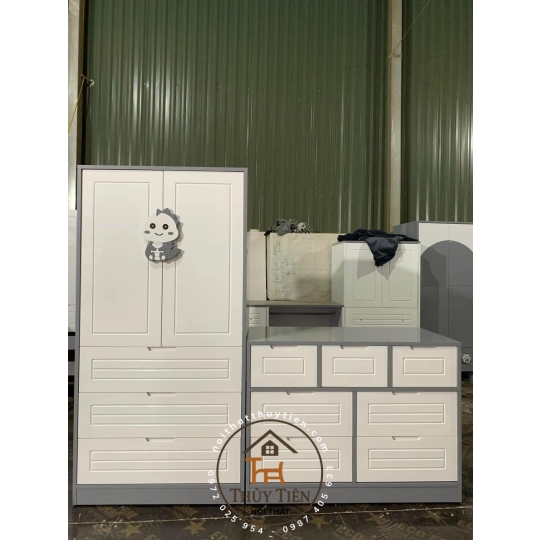 Mẫu tủ em bé em đặt theo yêu cầu ạ 