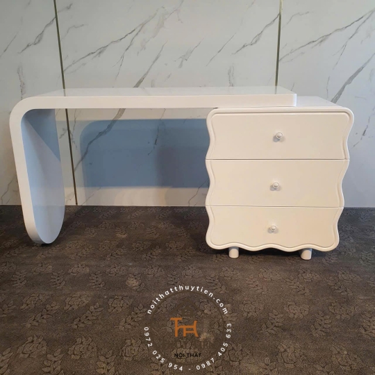 Xưởng e vẫn nhận làm các mẫu bàn trang điểm , bàn làm việc , tủ kệ decol theo yêu cầu nhé  Thích màu nào thợ e sơn màu đó