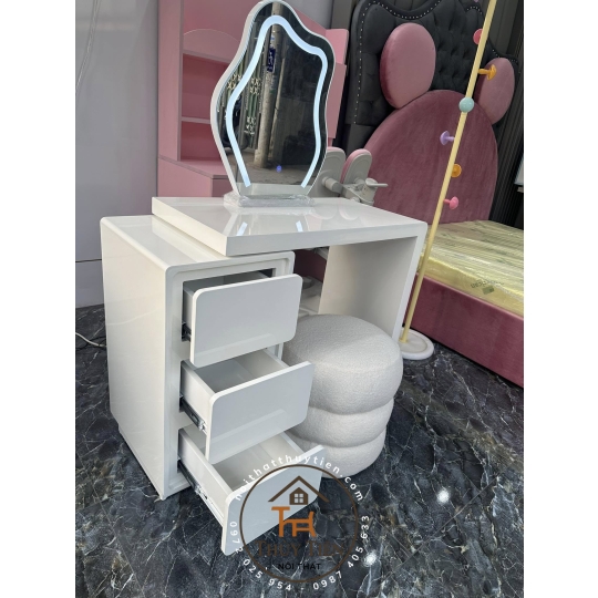 Bàn trang điểm sơn trắng kem