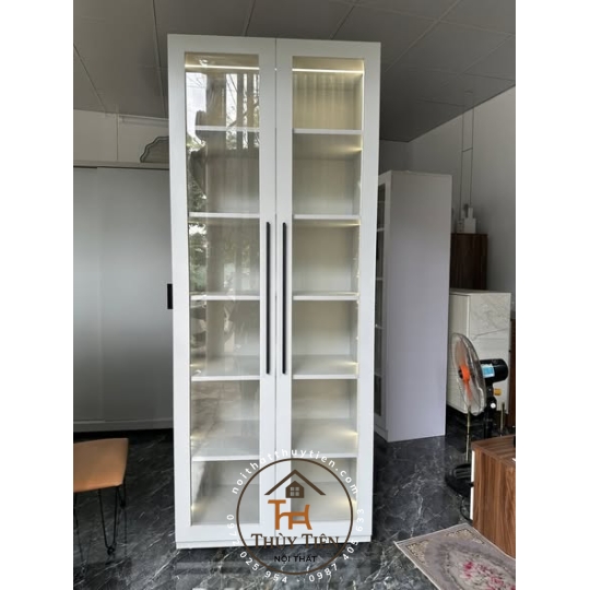 Tủ- kệ trưng bày cánh kính