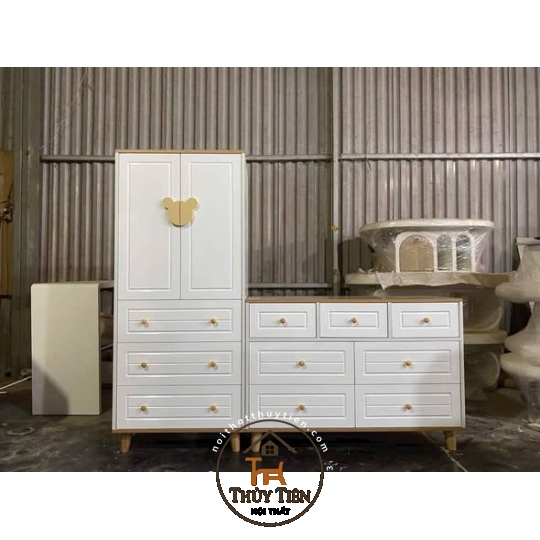 Mẫu tủ em bé em đặt theo yêu cầu ạ 