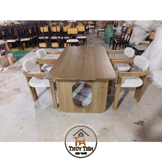 Bộ bàn ăn 4 ghế mẫu mới