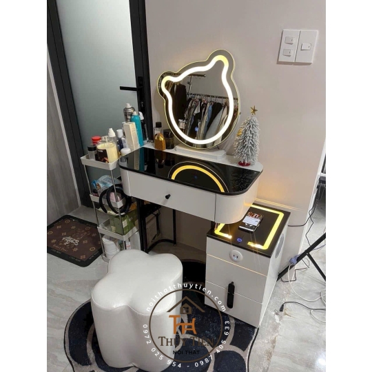 Bàn trang điểm thông minh hàng nhập nhiều mẫu