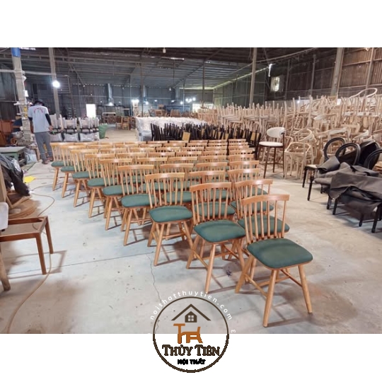 ❤️Ghế 7 nan mặt ngồi-thiết kế đơn giản, chắc chắn ngồi thoải mái mà giá lại siêu yêu.😍 Phù hợp cho mọi không gian, từ nhà bếp đến quán cà phê xinh xắn🍀🍀