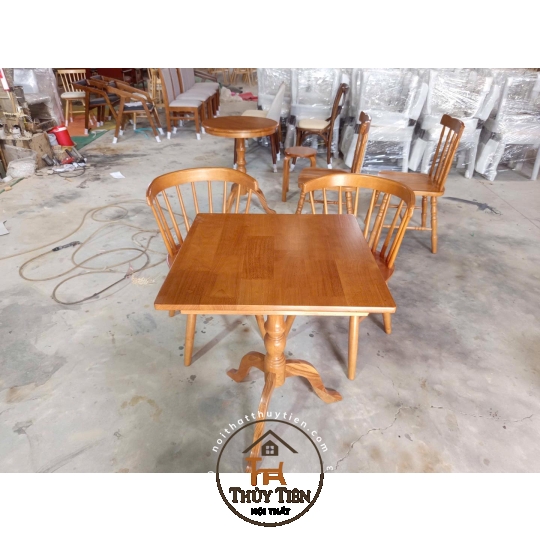 ❤️Bàn tròn cổ điển kết hợp cùng ghế 7 nan giản dị mà chắc chắn-một bộ đôi mộc mạc nhưng tinh tế, mang lại không gian ấm cúng và gần gũi cho mọi góc nhà🍀🍀