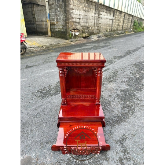 Mẫu bàn thờ thần tài gỗ tràm