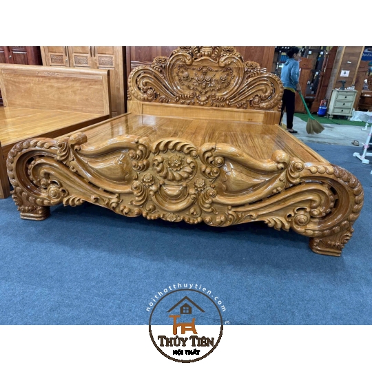 Giường gõ zin chạm hoa hồng