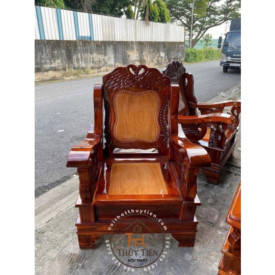 Salon thùng thiên nga