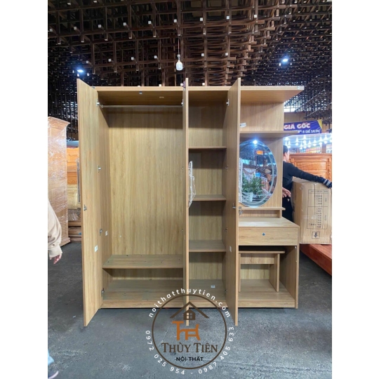 Tủ quần áo MDF mẫu mới kèm bàn trang điểm