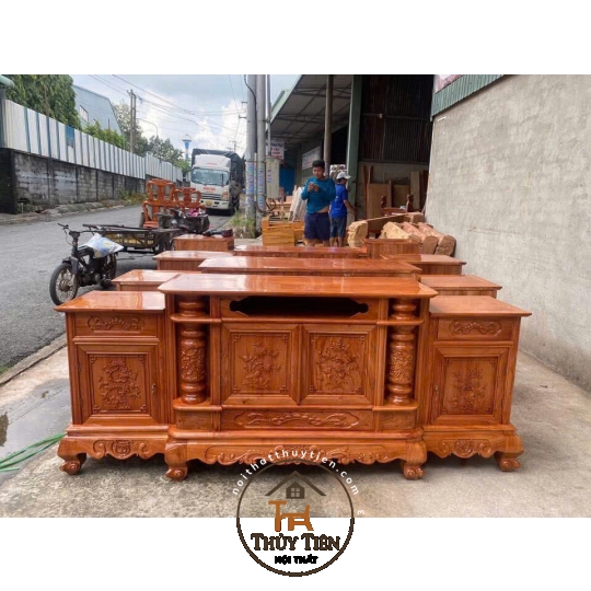 Cốp tivi gỗ hương đá