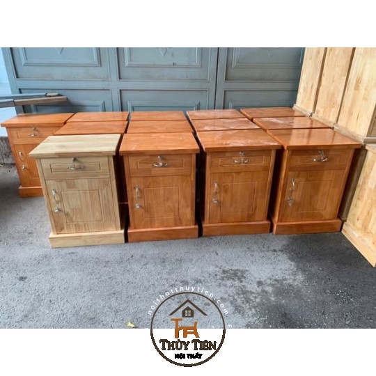 Tủ đầu giường gỗ cao su