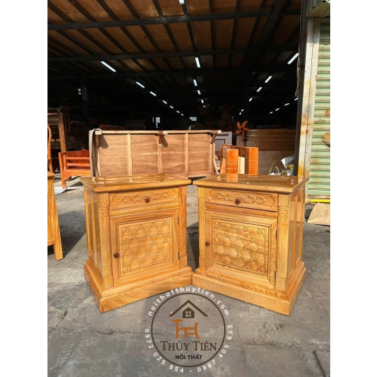 Mẫu tủ đầu giường gỗ gõ đỏ