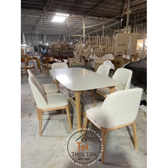 Bộ bàn ăn đá nhân tạo và ghế Grace mặt nệm cao cấp hiện đại