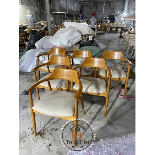 GHẾ HIRO FORM JAPAN KHUNG GỖ TẦN BÌ