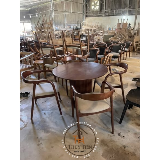 BỘ BÀN ĂN TRÒN 4 GHẾ NEVA