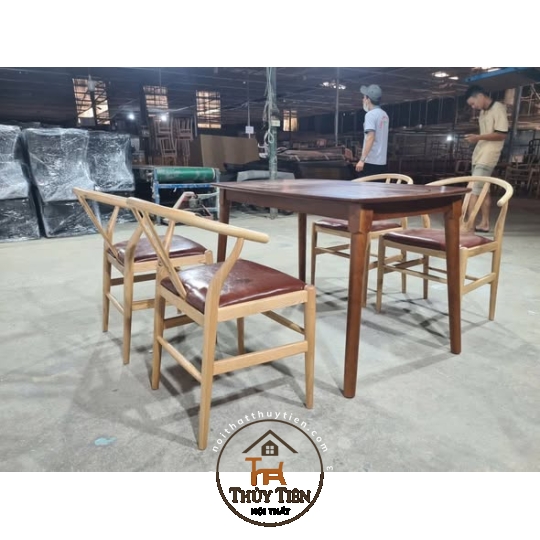 Bộ bàn ghế wisbone phù hợp chung cư, nhà decor phong cách nhẹ nhàng 