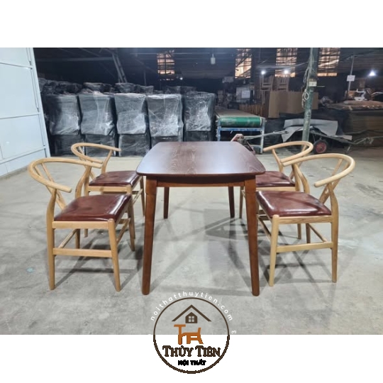 Bộ bàn ghế wisbone phù hợp chung cư, nhà decor phong cách nhẹ nhàng 