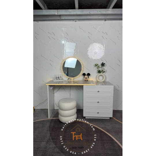 Bàn trang điểm hàng sơn 2 k siêu đẹp giá tận xưởng