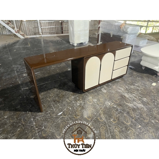 Bàn trang điểm em đặt theo yêu cầu khách