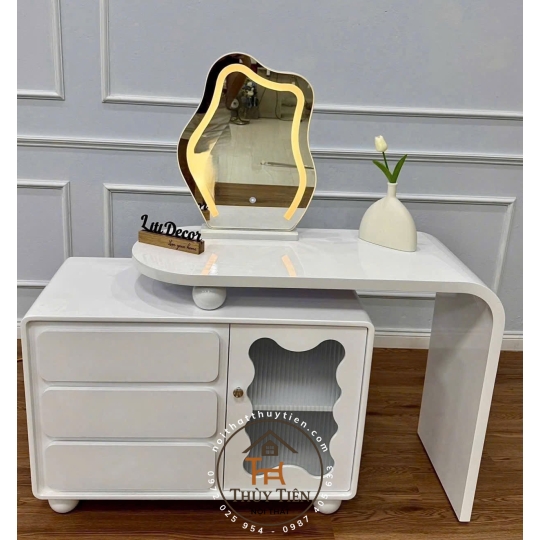 Bàn trang điểm hàng sơn 2 k siêu đẹp giá tận xưởng