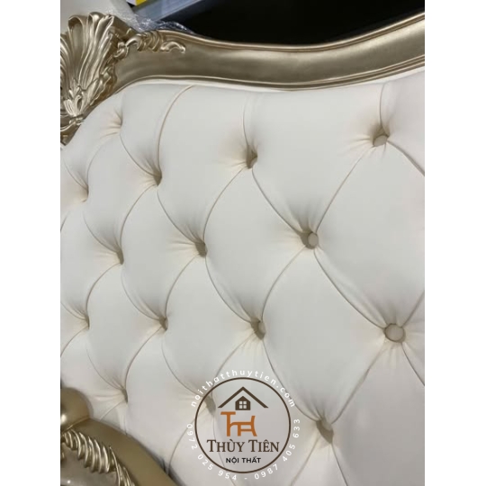 Giường ngủ tân cổ điển khung gỗ tần bì bọc da cao cấp