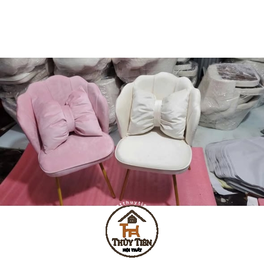 Ghế Vương Miện Thiết Kế Nỉ Nhung Cao Cấp, Kèm Gối Nơ Tinh Tế, Phù Hợp Cho Bàn Makeup và Làm Nail Sang Trọng