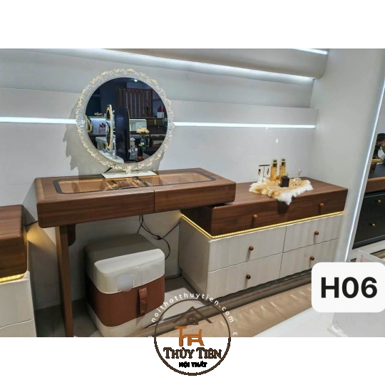 Bàn phấn bàn trang điểm hàng nhập khẩu