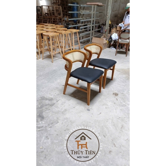 Ghế ăn cao cấp gỗ ash Bonivisa - GBNi