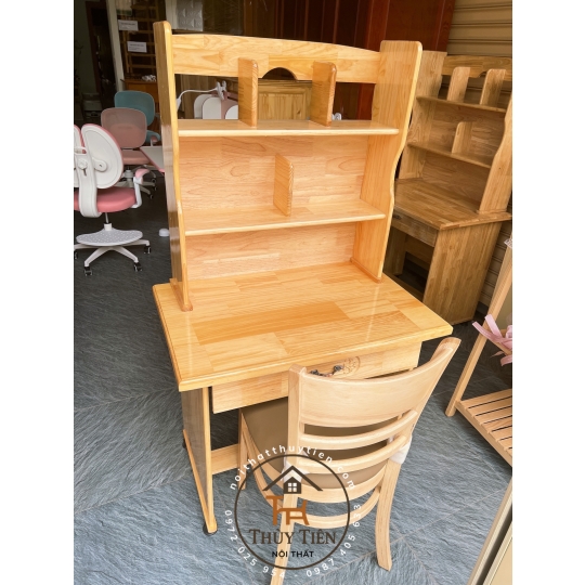 Bàn học sinh gỗ thông
