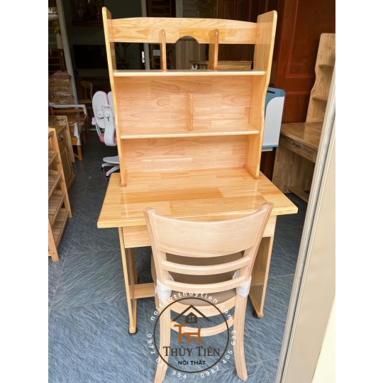 Bàn học sinh gỗ thông