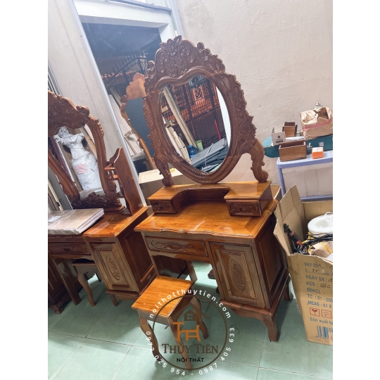 Bàn trang điểm gỗ tràm hình trái tim ngang 80cm