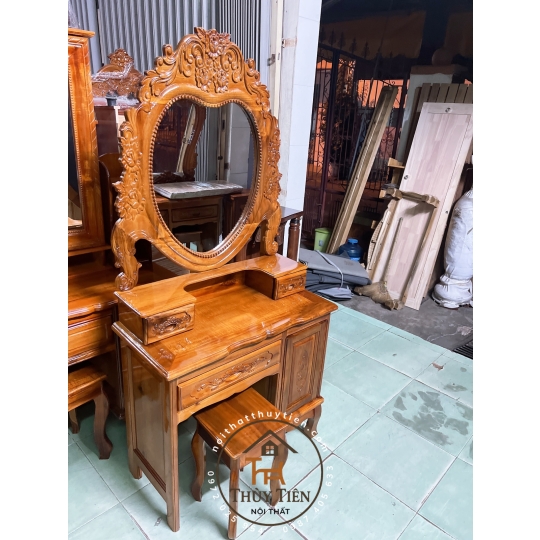 Bàn trang điểm gỗ tràm hình trái tim ngang 80cm