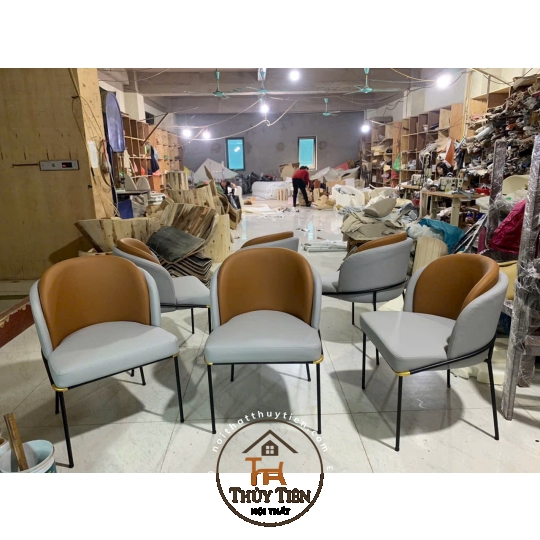 Ghế thiết kế e trả khách nhé